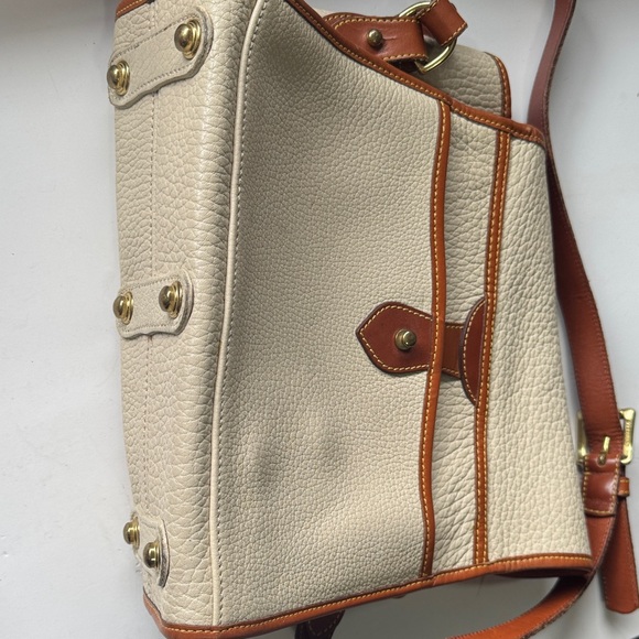 Vintage Dooney & Bourke Leather Shoulder Bag - Picture 4 of 13